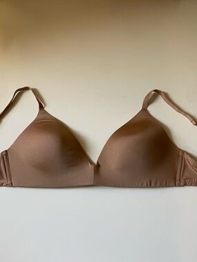 SKIMS Wireless Form T-Shirt Bra in Sienna NWOT size 32D